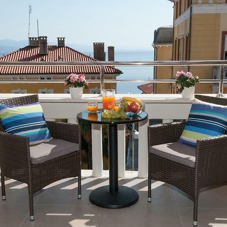 Iva, Opatija Centar公寓 外观 照片