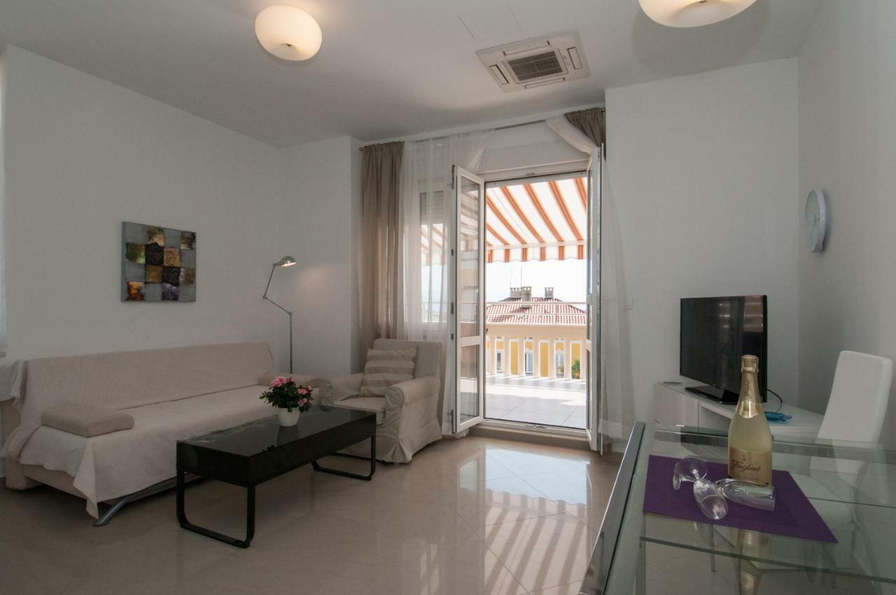 Iva, Opatija Centar公寓 外观 照片